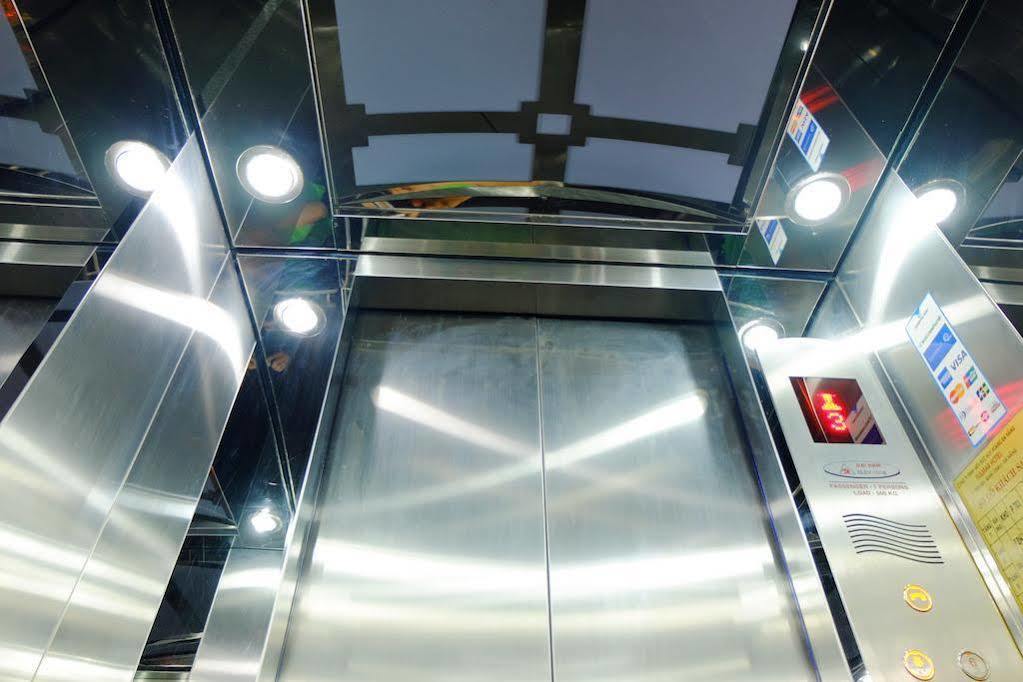 フルマー ホテル ダナン市 エクステリア 写真